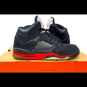 Air Jordan 5 Retro GS ‘Satin Bred’